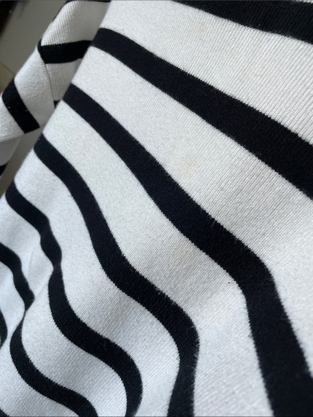Evereve Bonnie Mock Neck Pullover Sweater Boxy Oversized Striped Blk/Wht Size S - Picture 14 of 14